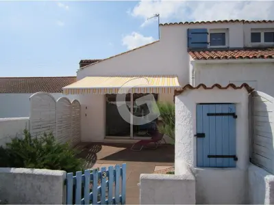 Appartement à La Tranche sur Mer, Pavillon pour 4 à 150m de la plage et 500m du centre de La Tranche-sur-Mer, avec terrasse et garage - L886669