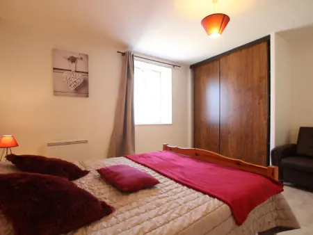 Maison mitoyenne avec terrasse à Lessay, idéale pour familles - Photo 10