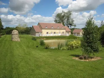 Gite à Saint Sauveur le Vicomte,Gîte familial de grand confort avec jardin, étang privé et salle de jeux proche Parc Naturel du Cotentin FR-1-362-28 N°832290