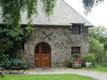 Gite à Cerisy la Salle,Charmante maison de campagne avec cheminée, jardin et WIFI, idéale pour un séjour reposant FR-1-362-46 N°832301