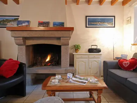 Maison spacieuse près de la côte du Cotentin, Gite 8 personnes à Les Moitiers d'Allonne - Photo 2