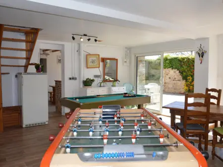 Maison spacieuse près de la côte du Cotentin, Gite 8 personnes à Les Moitiers d'Allonne - Photo 6