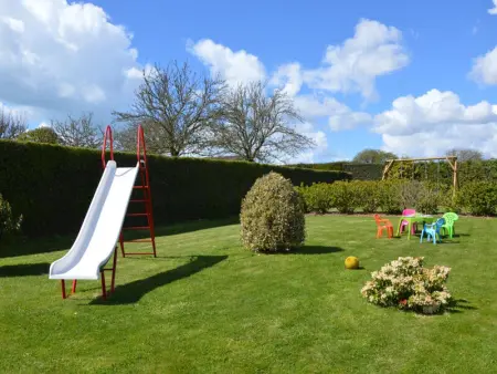 Maison spacieuse près de la côte du Cotentin, Gite 8 personnes à Les Moitiers d'Allonne - Photo 16