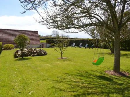 Maison spacieuse près de la côte du Cotentin, Gite 8 personnes à Les Moitiers d'Allonne - Photo 17