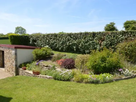 Maison spacieuse près de la côte du Cotentin, Gite 8 personnes à Les Moitiers d'Allonne - Photo 18