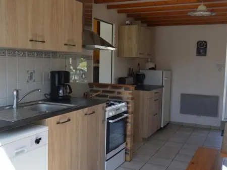 Maison spacieuse près de la côte du Cotentin, Gite 8 personnes à Les Moitiers d'Allonne - Photo 26