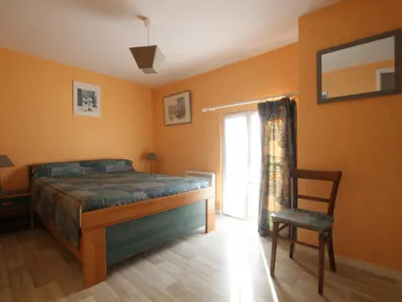 Maison mitoyenne avec terrasse et barbecue proche de Lessay - Photo 8