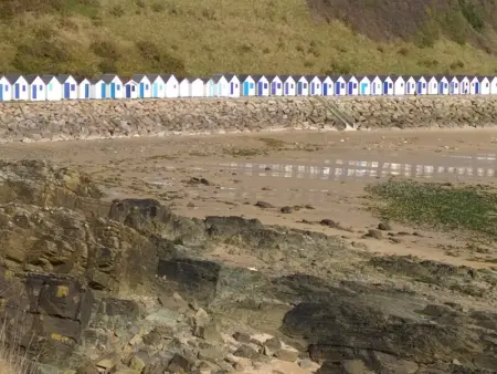 Maison mitoyenne avec terrasse et barbecue proche de Lessay - Photo 13