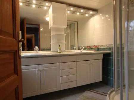 Maison familiale avec jardin clos près de la plage - Photo 9