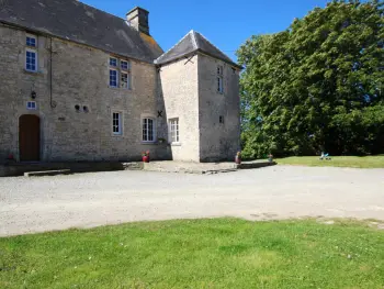 Gite à Orglandes,Charmant Manoir avec Jardin Clos, Cheminée, et Proche Plages du Débarquement FR-1-362-155 N°832342