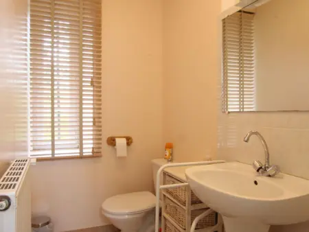 Manoir charmant au cœur du Cotentin, Gite 8 personnes à Orglandes - Photo 8