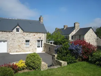 Gite à Sortosville en Beaumont,Maison de campagne paisible avec jardin clos, proche de la plage et sites touristiques du Cotentin FR-1-362-162 N°832345