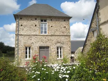 Gite à La Vendelée,Maison de charme 17ème, 2 chbres, équipements sport et jeux, petit animaux OK FR-1-362-203 N°832365