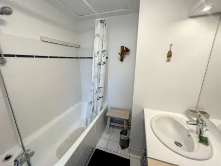 Appartement cosy, 200m plage, parking privé, WiFi - Photo 12