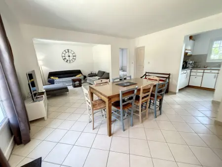 Villa 5 pièces avec jardin, à 400m de la plage et 600m des commerces, wifi et barbecue inclus - Photo 2