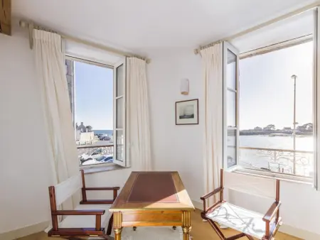 Maison de Ville Rénovée avec Terrasse, Internet et Vue Mer - Photo 19