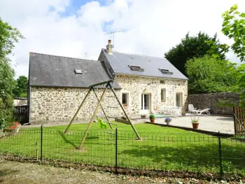 Gite à Tamerville,Gîte douillet à Tamerville : 5 pers, 3 ch, WiFi, cheminée, jardin clos, entre Hague et Val de Saire FR-1-362-284 N°832417