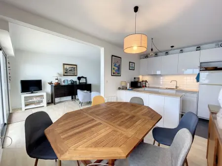 Appartement en bord de mer avec terrasse et parking - Photo 6