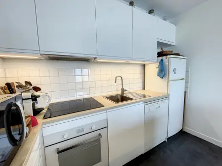 Appartement en bord de mer avec terrasse et parking - Photo 11