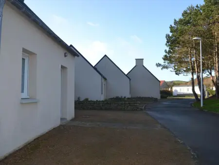 Gîte de Mer à La Hague : Charme Sauvage, Proche Port, Terrasse, BBQ, Animaux Acceptés - Photo 12