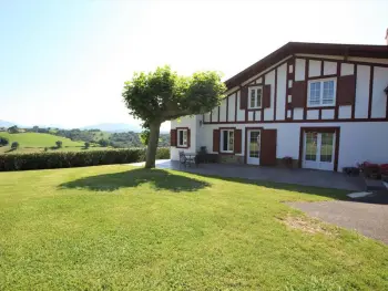 Appartement à La Bastide Clairence,Gîte cosy avec cheminée et jardin clos à La Bastide-Clairence FR-1-384-416 N°832671