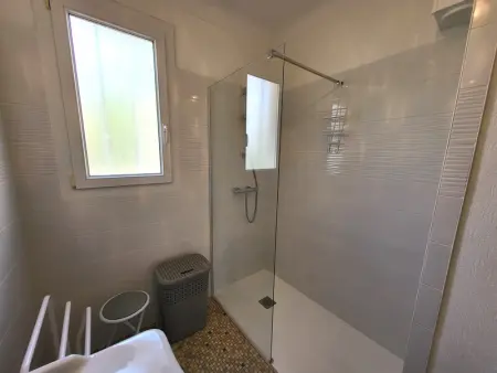 Charmant T3 avec Jardin Clos à 700m de la Plage et Commerces - Photo 8