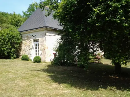 Charmante maison XVIIIe avec jardin proche Azay-le-Rideau - Photo 16