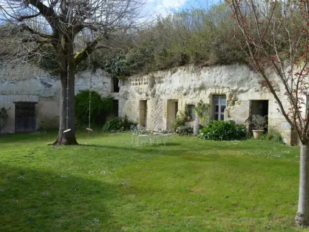 Charmante maison avec jardin privé, cheminée et WIFI - Photo 8