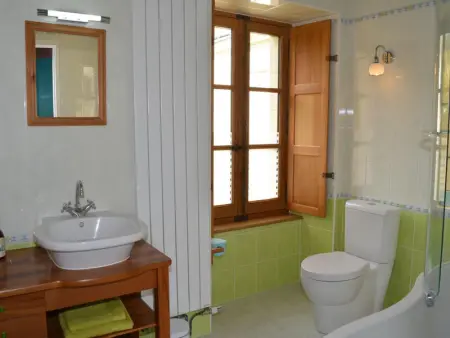 Charmante maison avec jardin privé, cheminée et WIFI - Photo 26