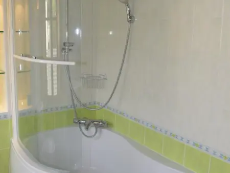 Charmante maison avec jardin privé, cheminée et WIFI - Photo 27