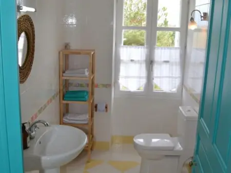 Charmante maison avec jardin privé, cheminée et WIFI - Photo 29