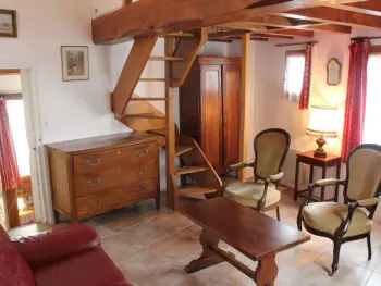 Cottage in Loches,Location unique en ville, 3 niveaux avec cave voûtée et troglodytique, charme et authenticité en Touraine FR-1-381-162 N°832736