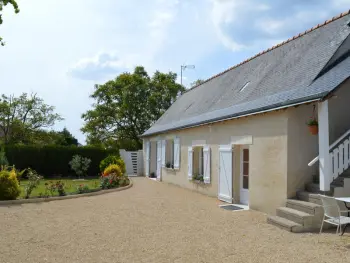 Gîte in Bourgueil,Maison rénovée au cœur des vignobles avec jardin, modernité et confort près des châteaux de la Loire FR-1-381-168 N°832737