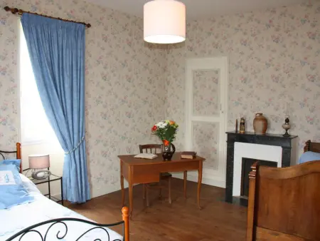 Charmante maison XIXème à Beaumont-en-Véron, jardin clos, proche vignobles - Photo 11