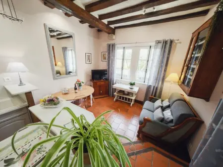 Évasion Romantique: Charmant Gîte 2 Pers., Parc Boisé, Activités & Confort Tout Inclus - Photo 7