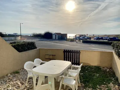 Appartement à Bretignolles sur Mer, Appartement T2 RDC - Mer à 200m, Animaux OK, Parking - L886754