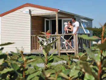 Gite à Orist,Mobil-home avec terrasse, piscine, tennis et activités variées à Orist FR-1-360-266 N°832813