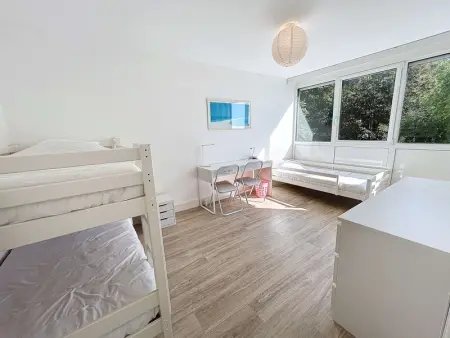 Appartement rénové avec tennis privé, parking et vue mer - Photo 12