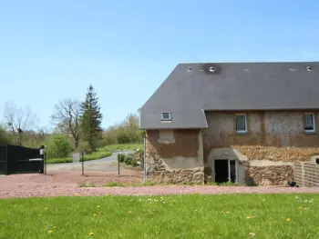 Gite à Saint Sauveur Villages Saint Sauveur Lendelin,Maison confortable avec terrasse, entre Baie du Mont St-Michel et Cotentin, animaux acceptés FR-1-362-469 N°832870