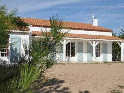 Location Maison à La Tranche sur Mer,spacieuse villa avec superbe vue sur mer, dans le quartier de la Grière FR-1-22-249 N°832892