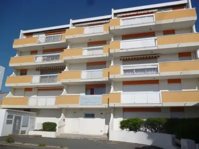 Appartement à Royan, Appartement lumineux Centre Royan proche plage avec parking - L886789