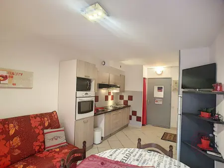 Bel F2 climatisé à 400m du centre, WiFi, animaux acceptés - Photo 3