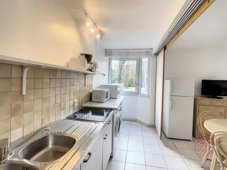 Appart F2 à Lamalou, terrasse, wifi, animaux acceptés, proche centre & thermes - Photo 4