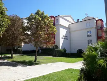 Wohnung in Lamalou les Bains,Appartement F2 à Lamalou-les-Bains, proche centre-ville et thermes, avec balcons et parking gratuit. FR-1-451-34 N°886823