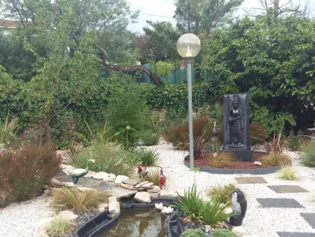 Bel F2 lumineux avec terrasse privée, à 5 min des Thermes et cœur de ville, animaux acceptés - Photo 26