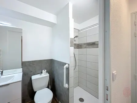 Studio cosy proche Thermes et centre-ville avec terrasse, animaux acceptés – Lamalou-les-Bains - Photo 14