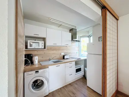 Studio avec terrasse, proche thermes et centre, animaux acceptés, wifi inclus, Lamalou-les-Bains - Photo 2