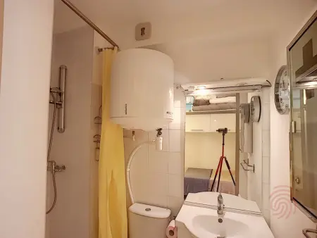 Studio RDC proche centre et thermes avec Wifi, Appartement 2 personnes à Lamalou les Bains - Photo 9