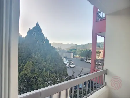 Studio rénové Lamalou, proche Thermes, balcon, animaux admis, parking gratuit, Wifi inclus - Photo 12