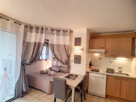 Appartement Lamalou 1er étage, animaux admis, proche centre et thermes - Photo 1